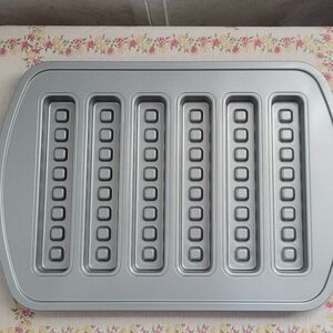 Pampered Chef Waffle Stick pan